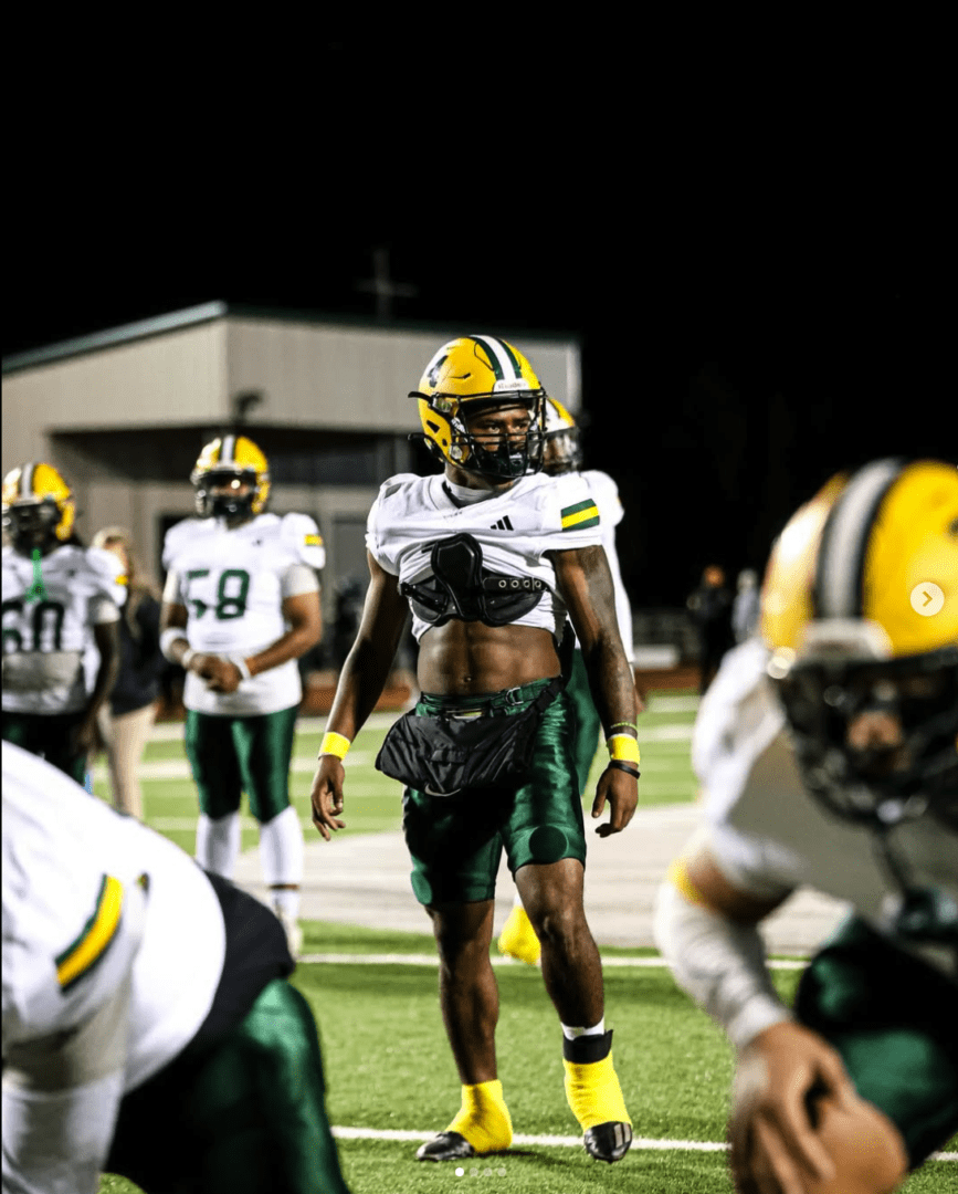 2024 GF Player of Week 15: Cecilia (Cecilia, LA) 2025 QB Diesel Solari